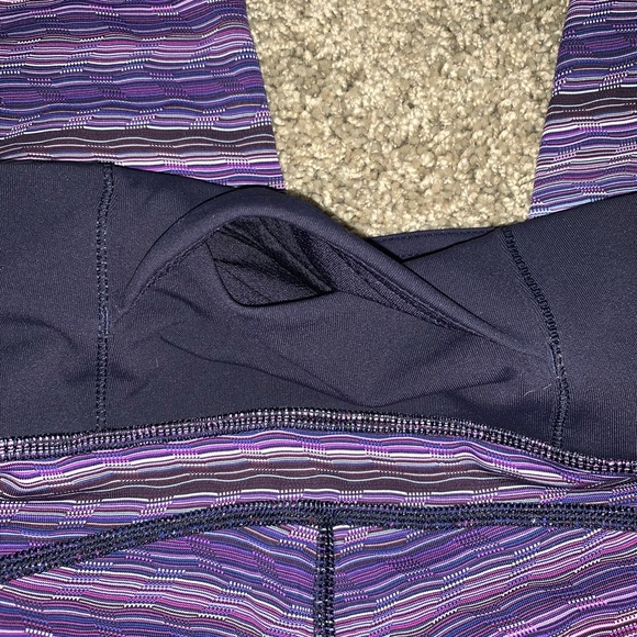 Lululemon training leggings - Picture 2 of 9